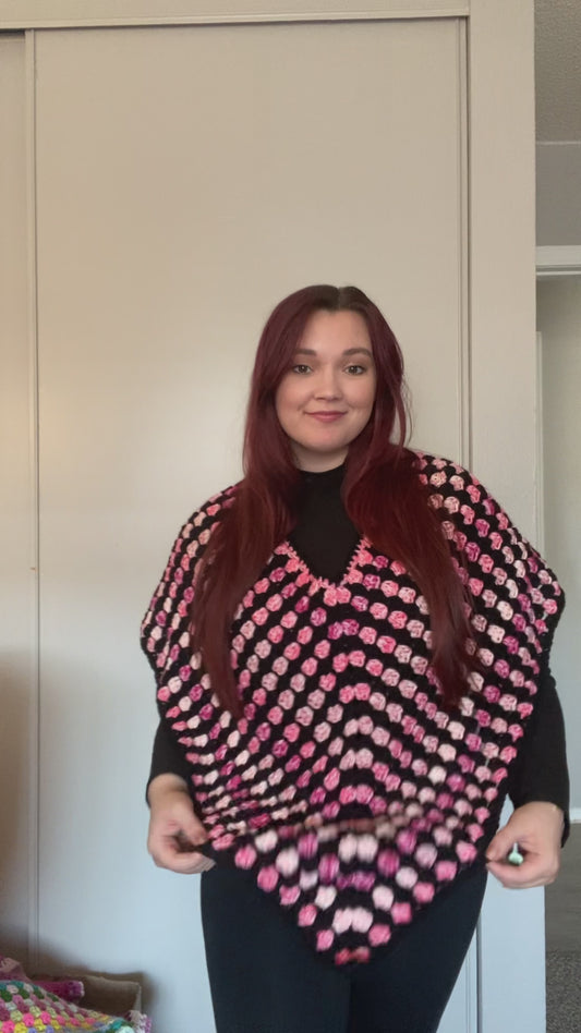 Black and Pink Poncho | Trendy poncho for fall